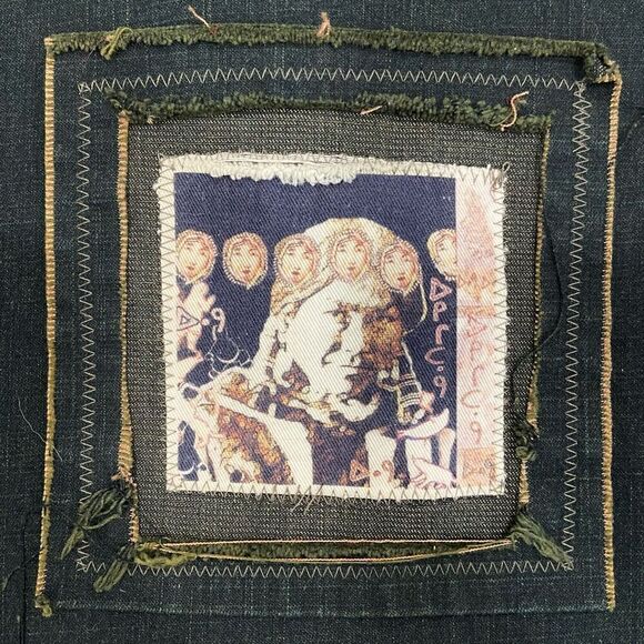New✨ LINDA LUNDSTROM Distressed Denim Jacket - Picture 5 of 10